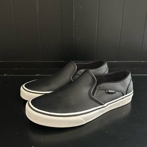 Women’s Black Leather Vans